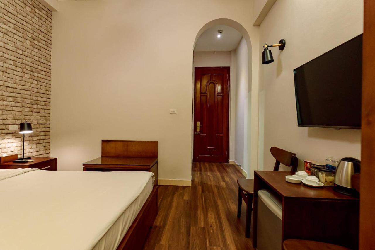 Super Oyo Capital O 1173 Le Grand - The Ruby Hotel 3*