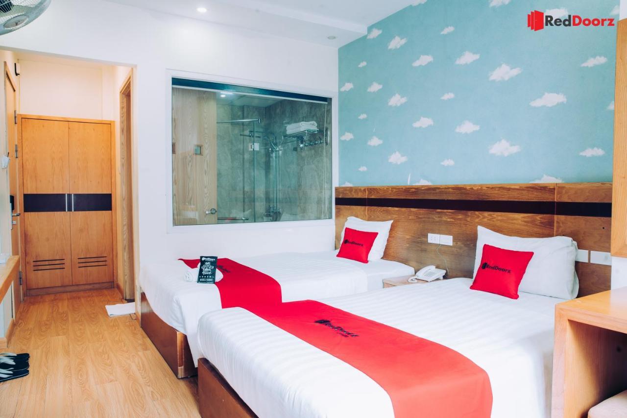 Truong Cong Giai 3*