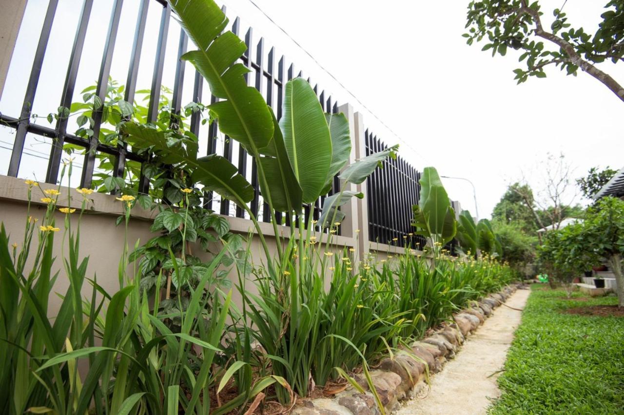 Vila Lan'd - Venuestay