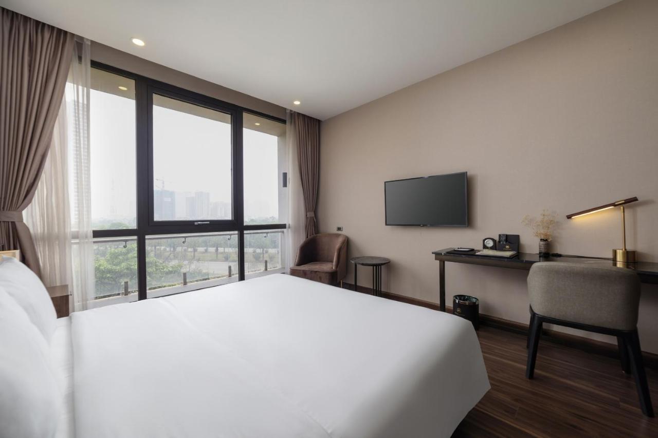 Western Skyline 4*