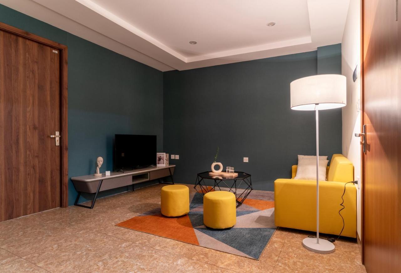 Tan Homestay - Serviced