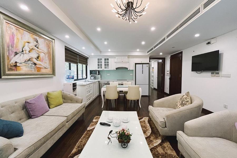 8 - Luxury Apartment, Open View Apartment Hanoi