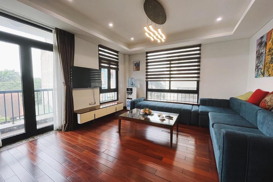 8 - Luxury Apartment, Open View Apartment Hanoi