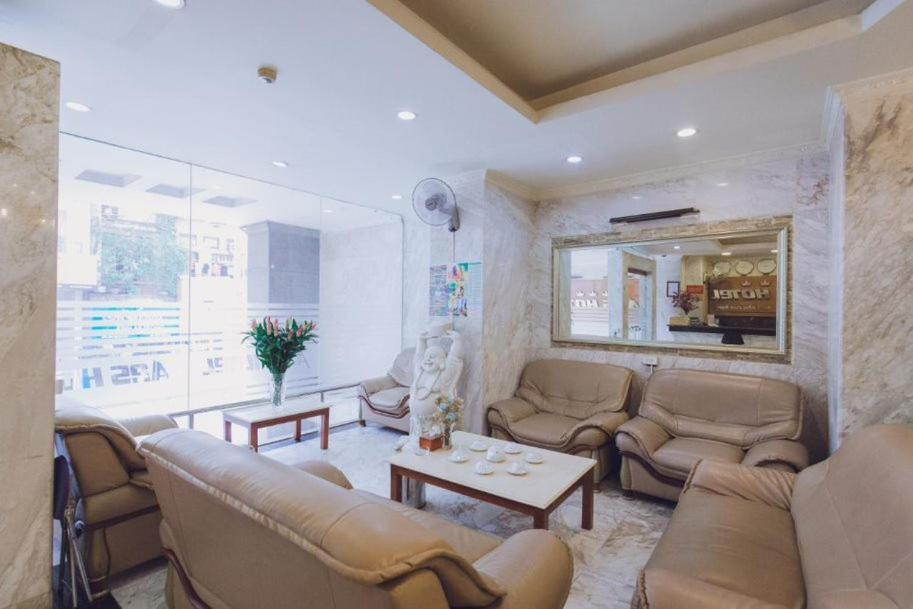 A25 - 221 Bach Mai 2* Hanoi