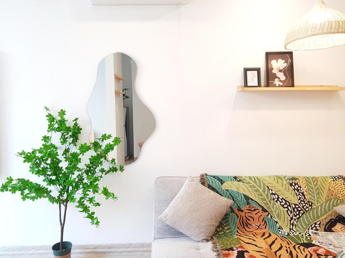 Lahomestay Phủ Doãn * Hà Nội