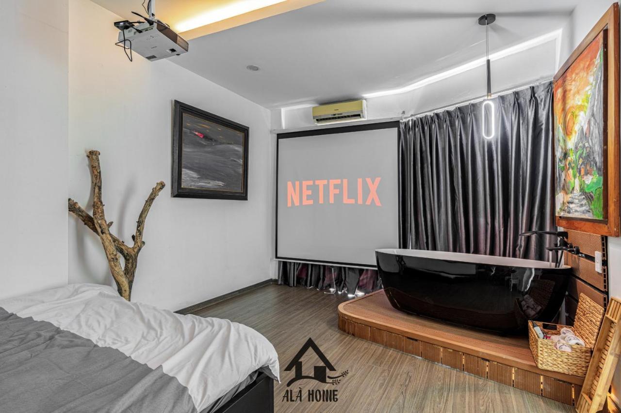 A La 4* Hanoi