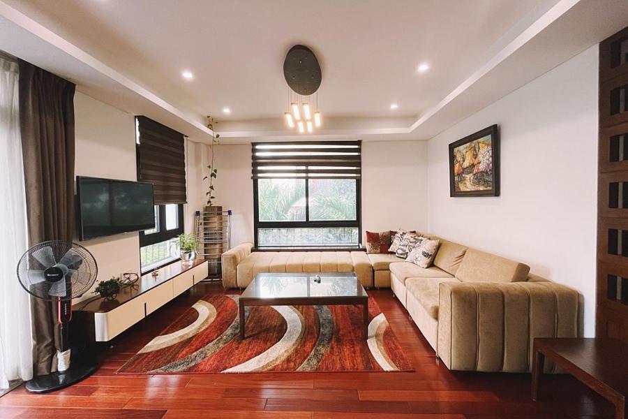 8 - Luxury Apartment, Open View Apartment Hanoi