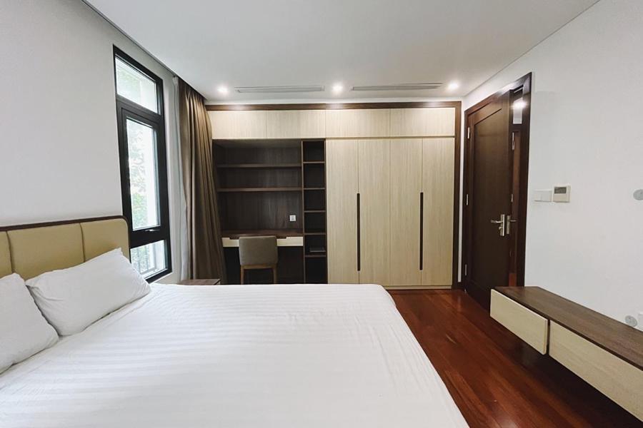 Apartment 8 - Luxury Apartment, Open View