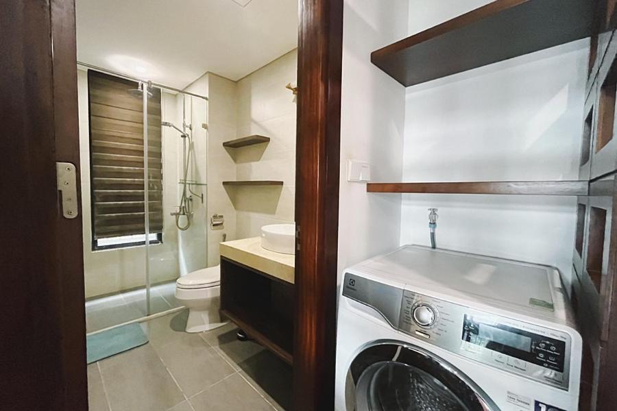 8 - Luxury Apartment, Open View Apartment Hanoi