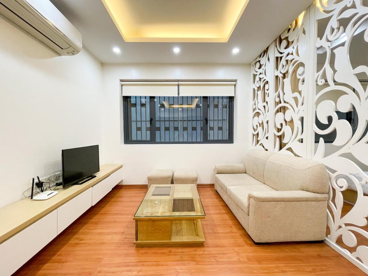 Nine Housing 92 Dao Tan 3* Hanoi