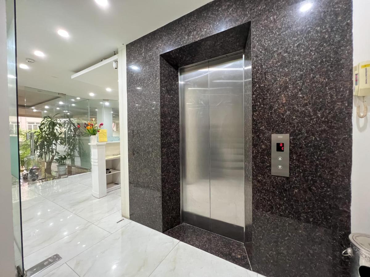 Aparthotel Nine Housing 92 Dao Tan Hanoi