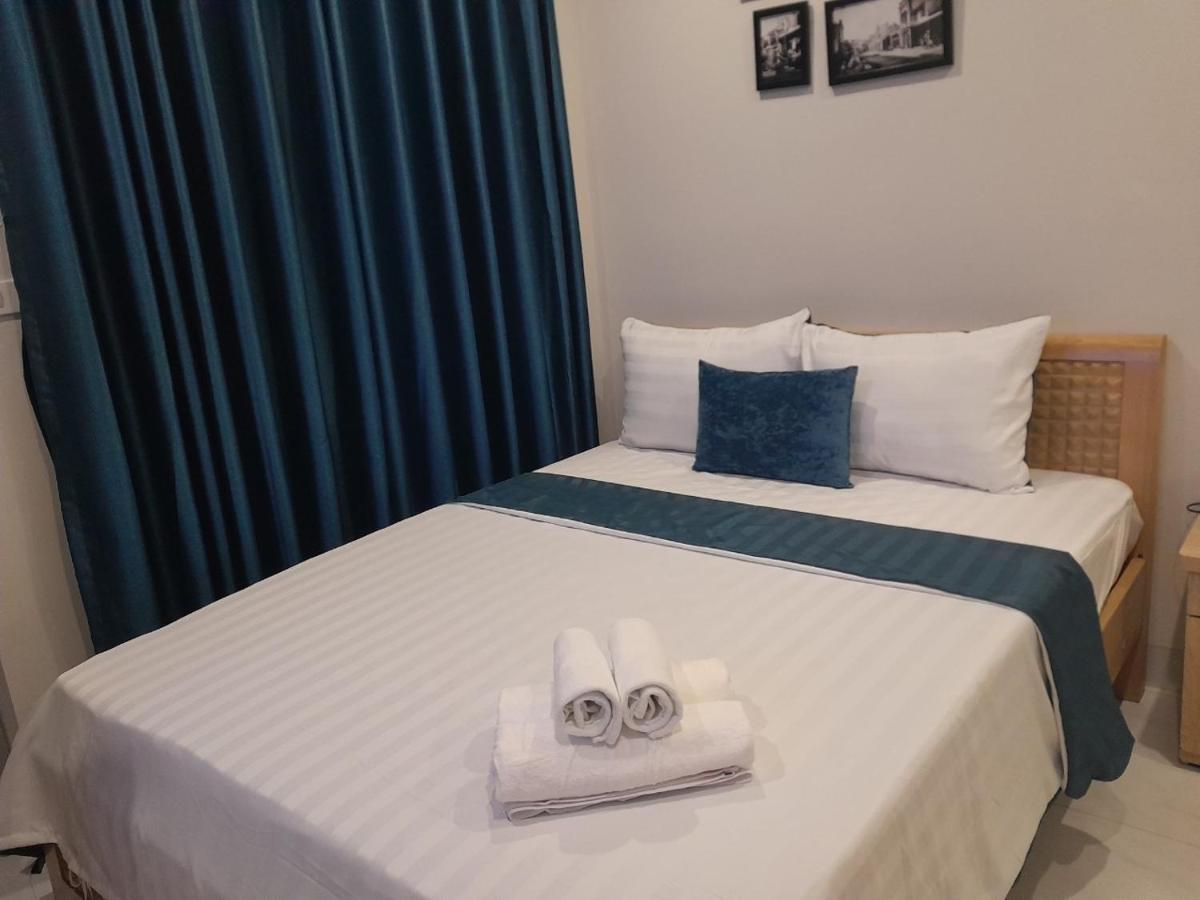 Hanoi Holiday Hotel