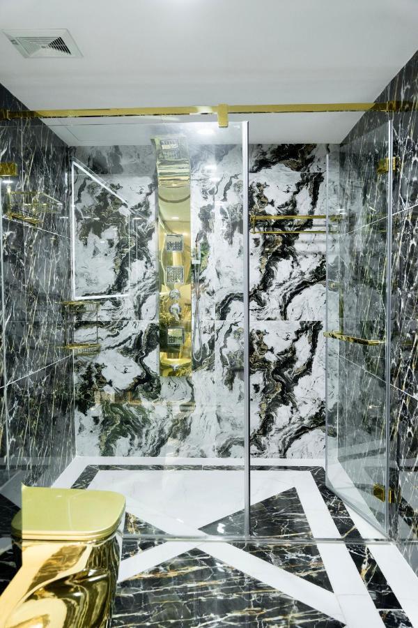 Apartamento Royal Penhouse Duplex Nguyen Xien
