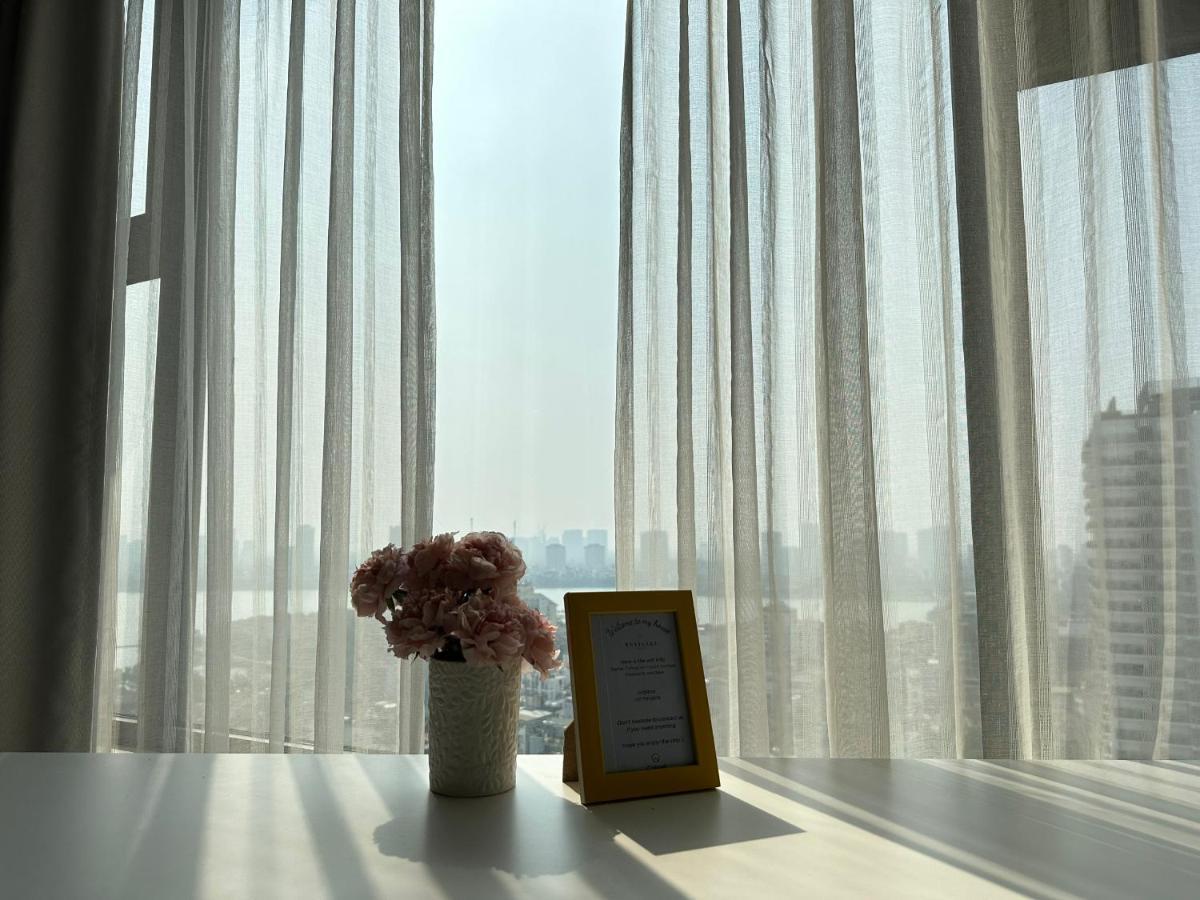 Apartment Westlake - D'le Roi Soleil