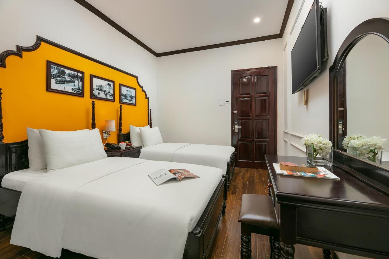 Silk Castle & - Old Quarter 3*