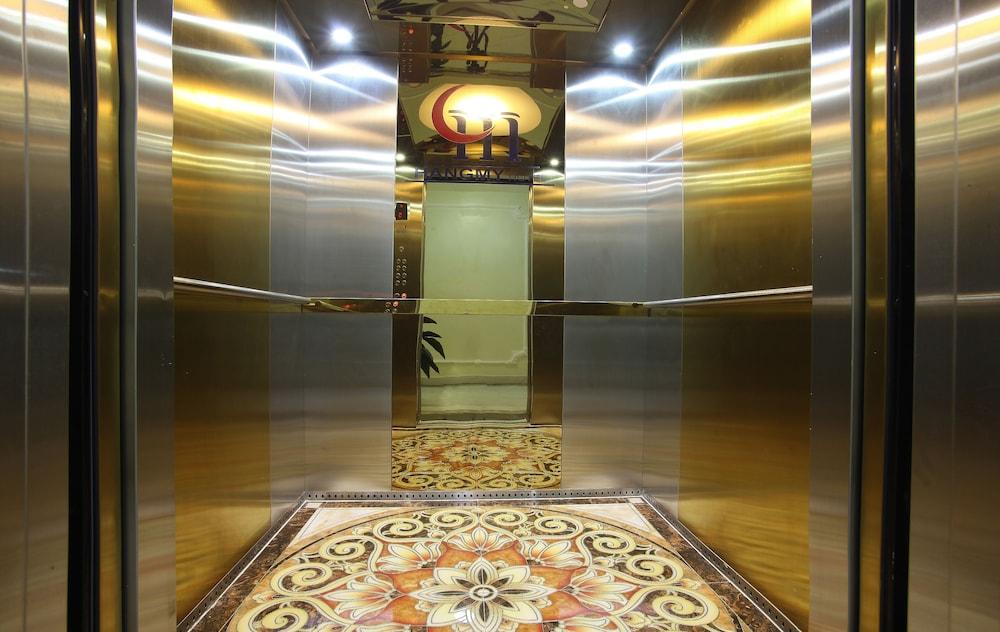 My Moon Hotel 3*
