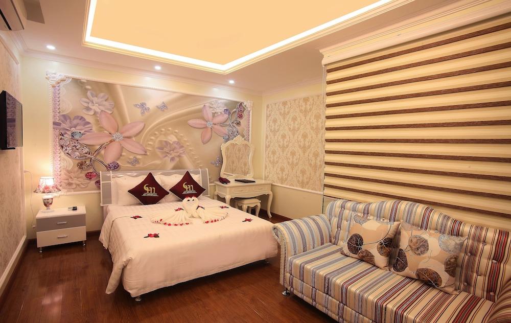 My Moon Hotel Hanoi