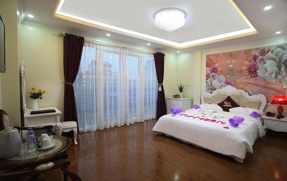 My Moon Hotel Hanoi