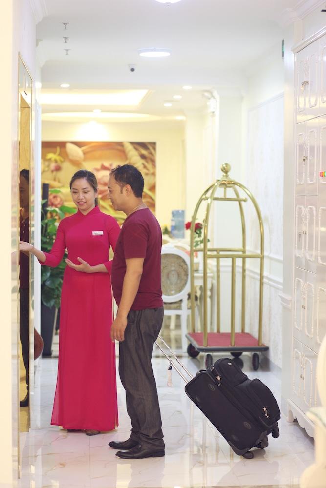 Hotel My Moon Hanoi