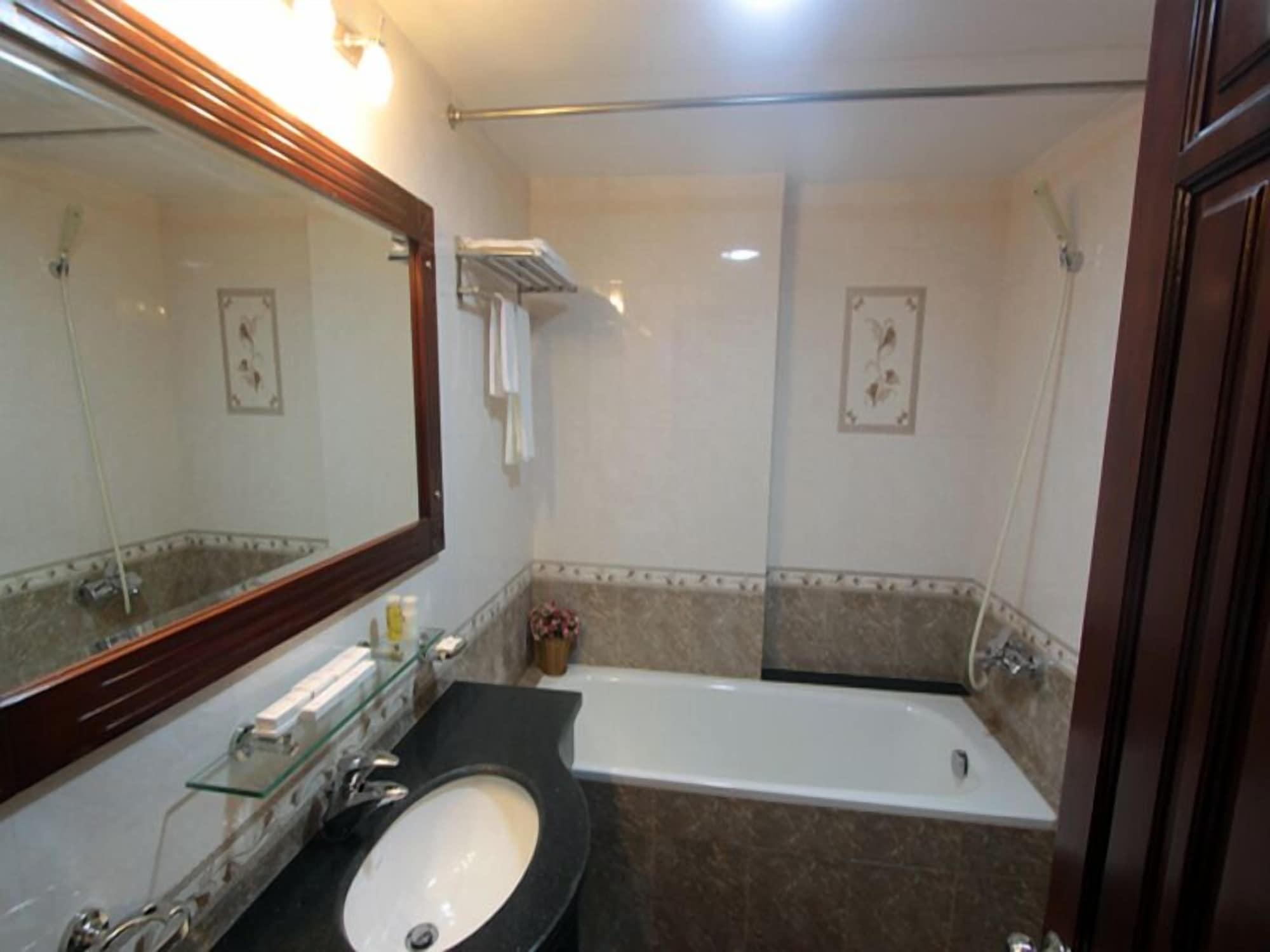 Lefoyer 3* Hanoi