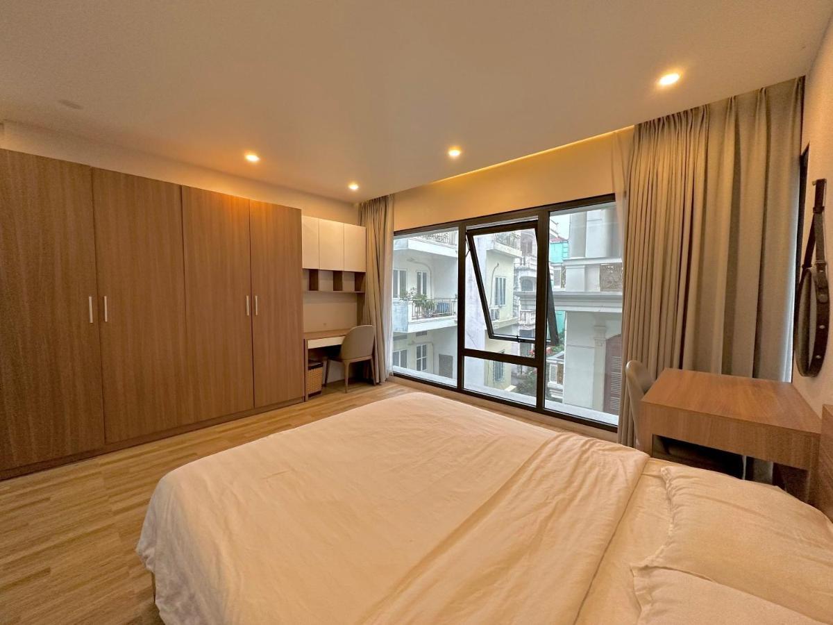 40m Large Room, Quiet Place Homestay * Hanoi