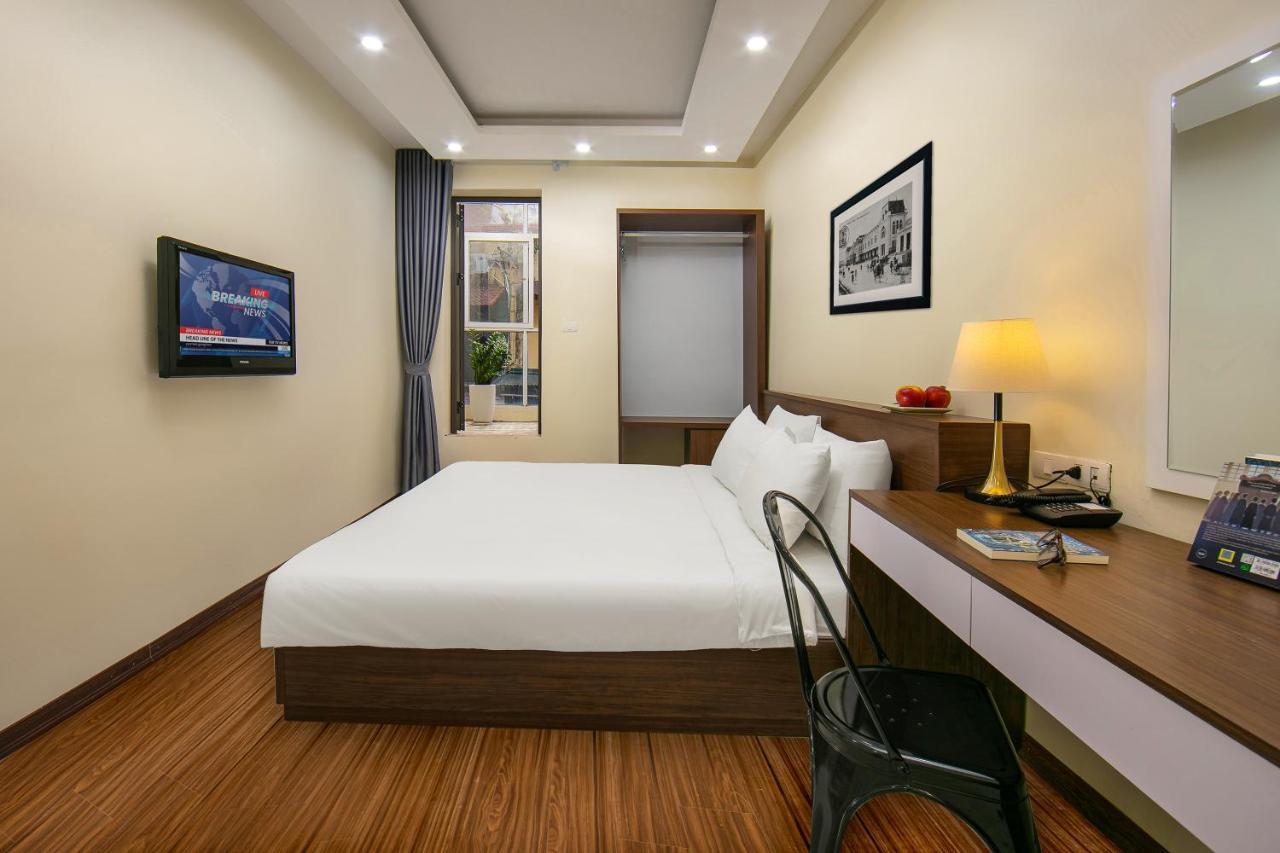 Queen Cafe & Pub 3* Hanoi