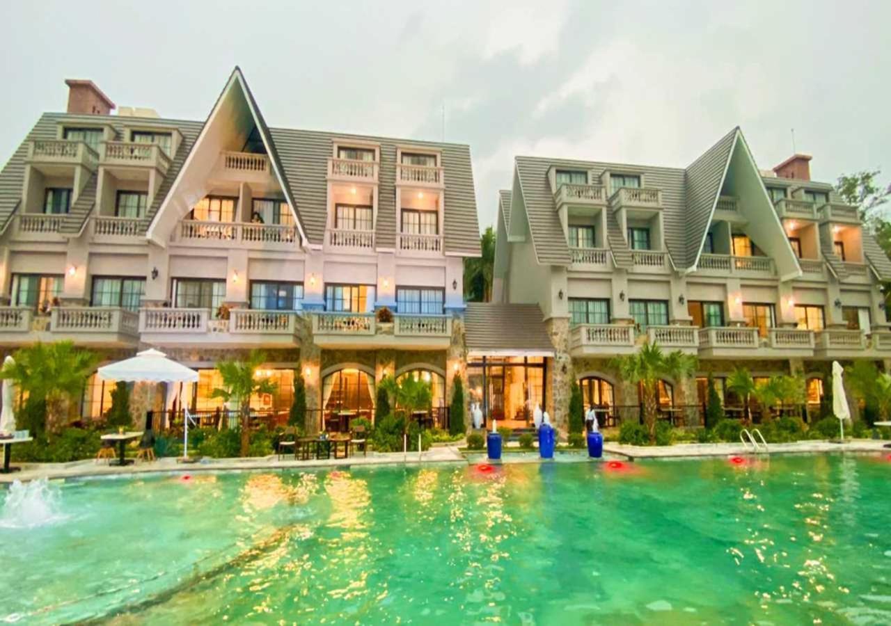 Paradise Soc Son Tempat peranginan Hanoi