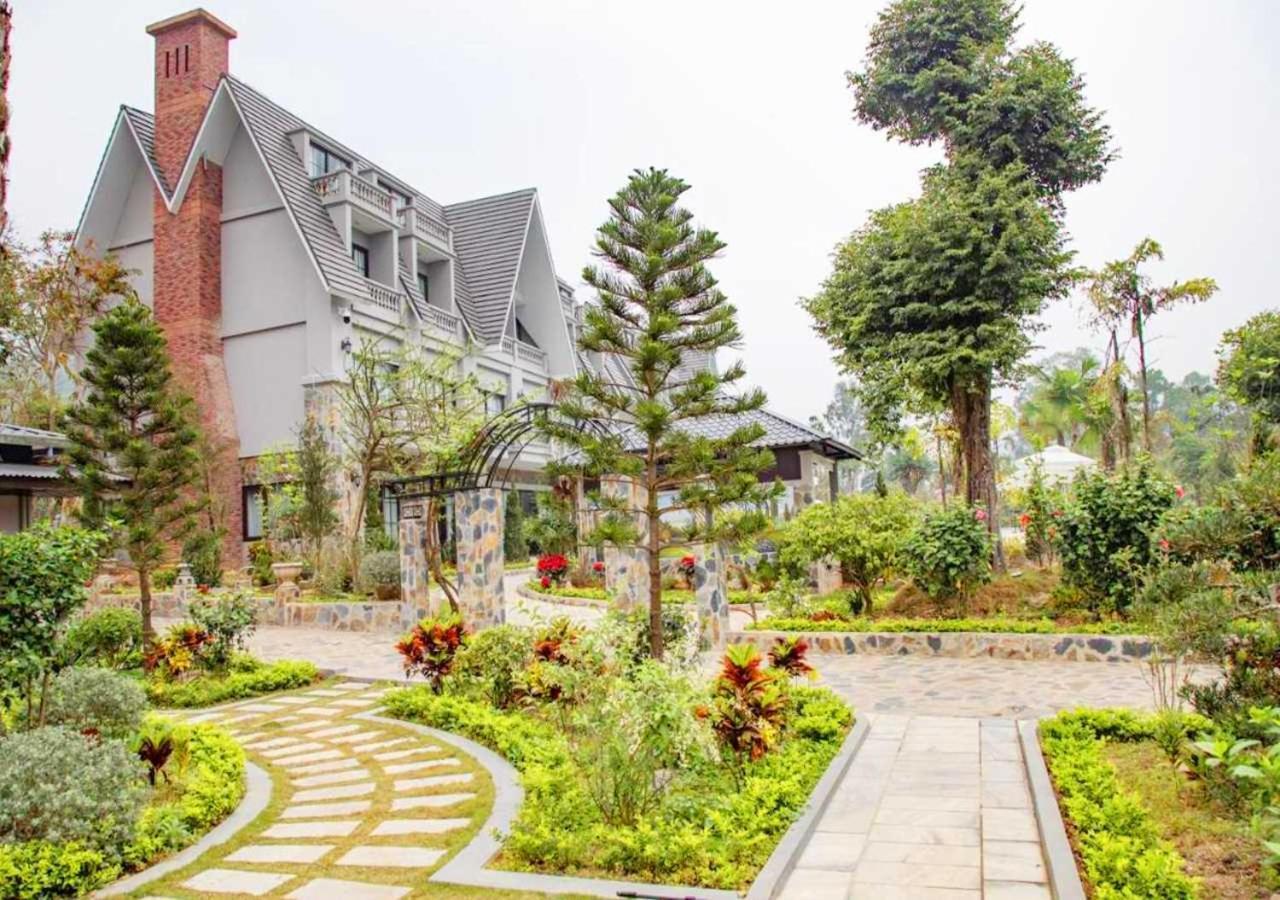 Paradise Soc Son Tempat peranginan 4*