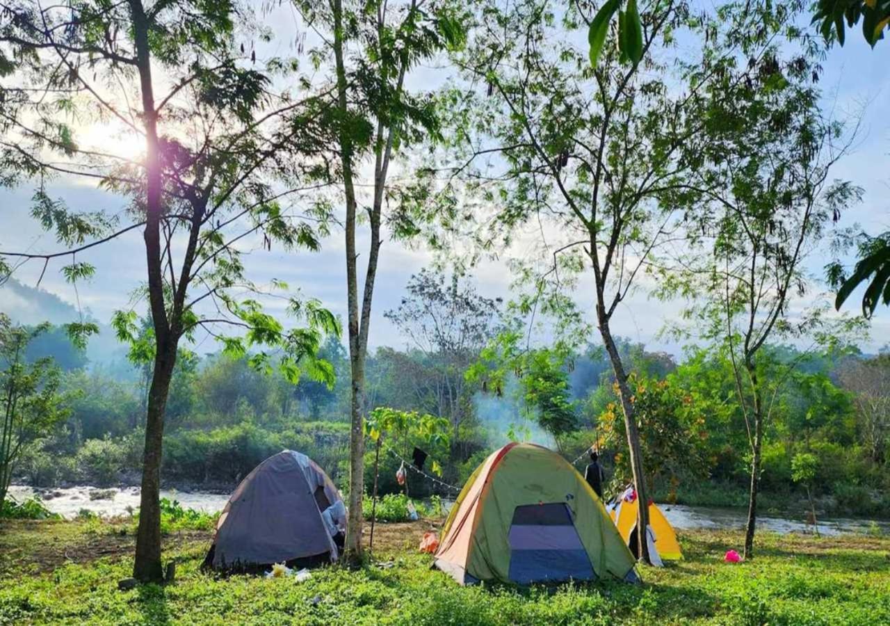 Paradise Soc Son Tempat peranginan