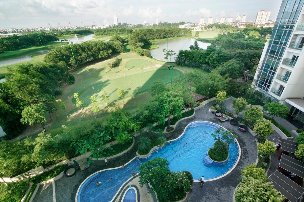 Elegance, Luxury 4 Bedrooms Golf Course View Ciputra Hanoi