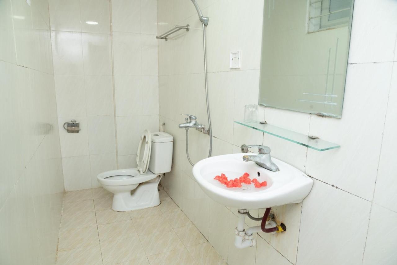 Hotel Hottel Phuong Dong Hanoi