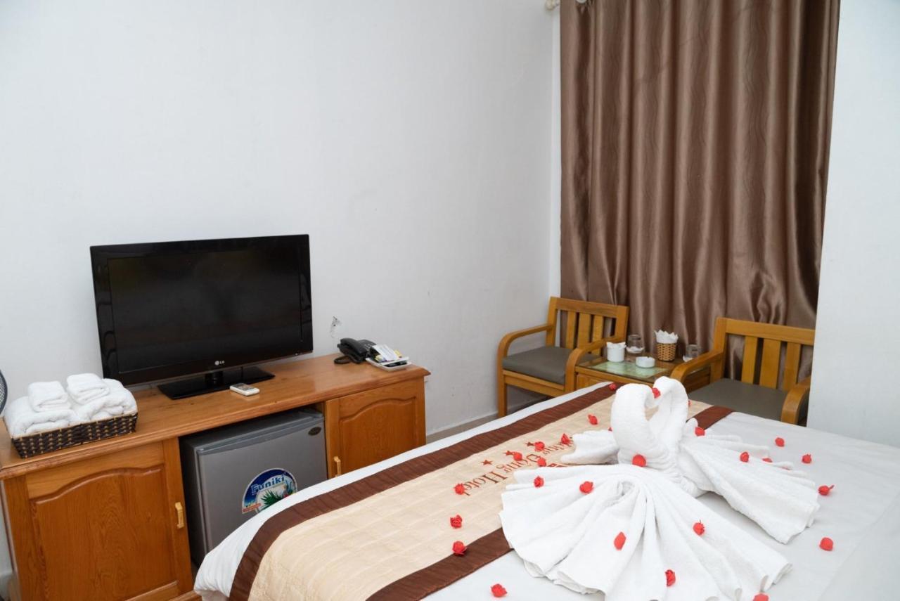 Hottel Phuong Dong Hanoi