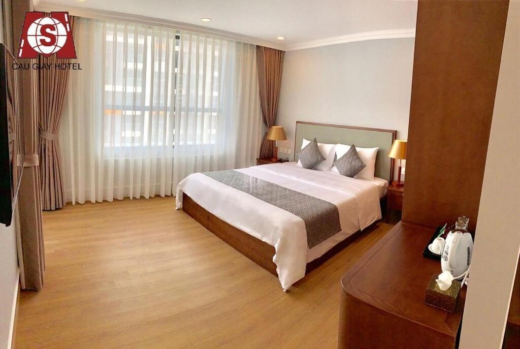 Cau Giay Hn - By Bay Luxury Apartment