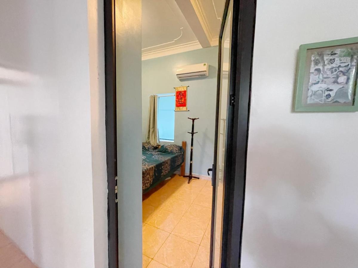 Guest house Lee *