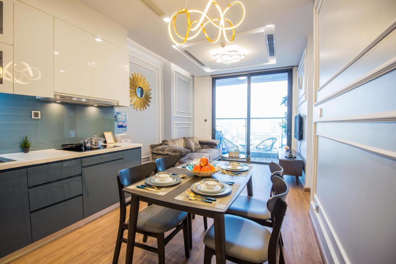 Royal Serviced Vinhomes Metropolis Hanoi