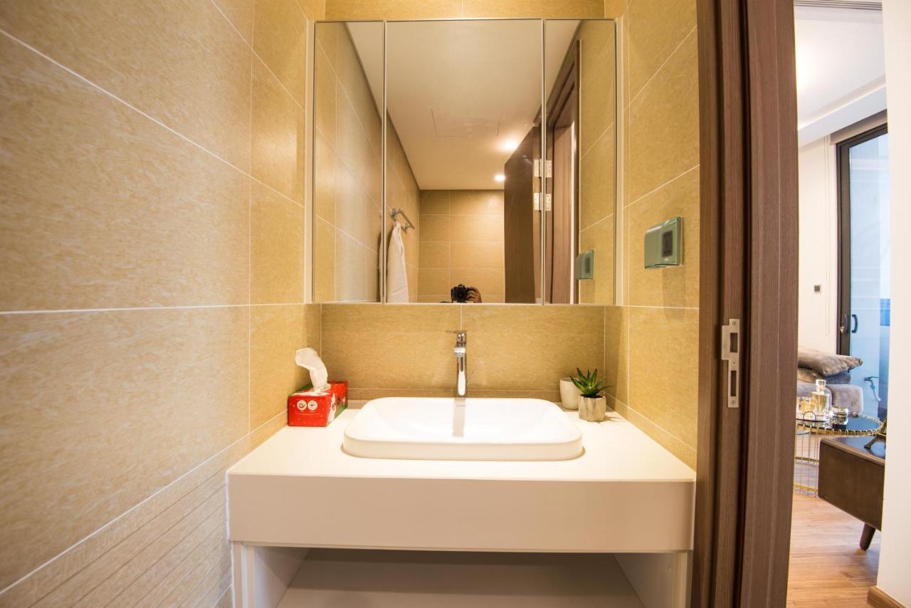 Aparthotel Royal Serviced Vinhomes Metropolis