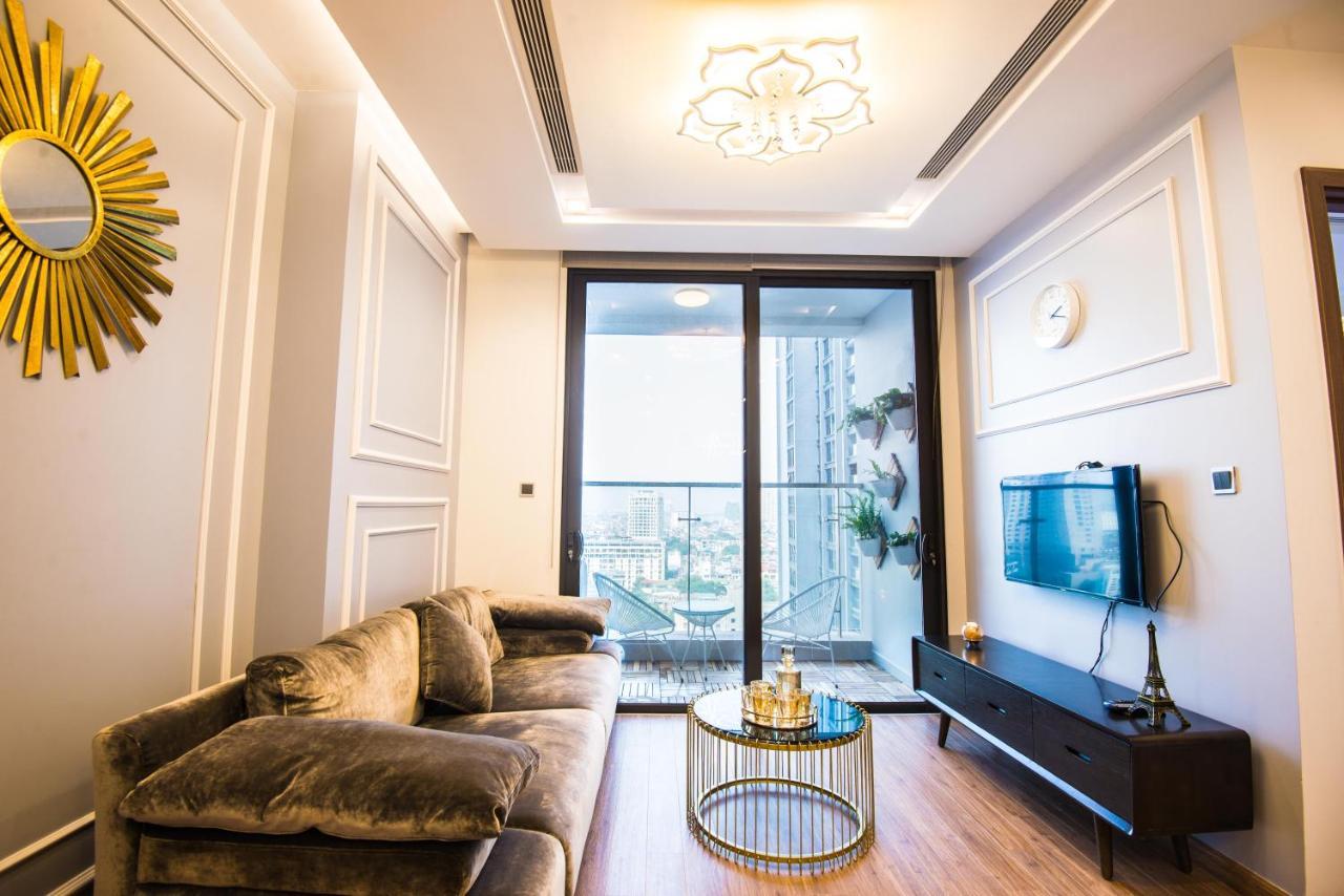 Royal Serviced Vinhomes Metropolis Aparthotel Hanoi