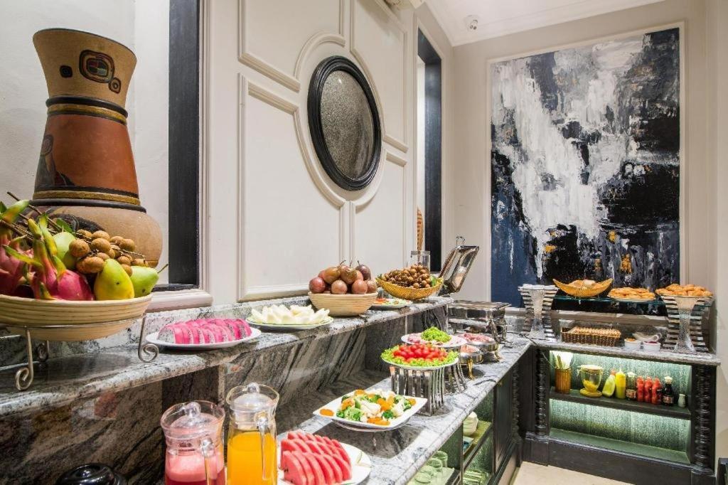 Graceful And Travel Hotel Hanoi