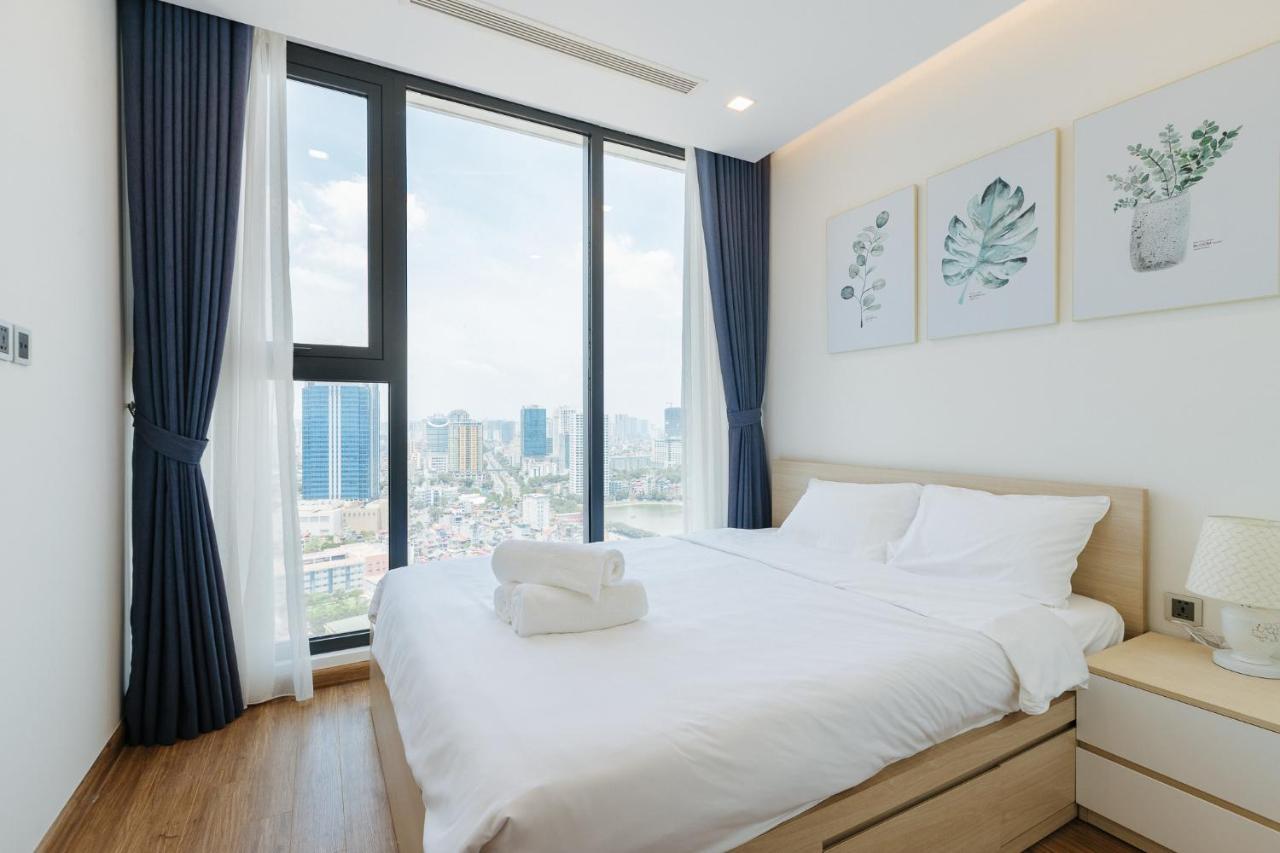 Aparthotel Royal Serviced Vinhomes Metropolis