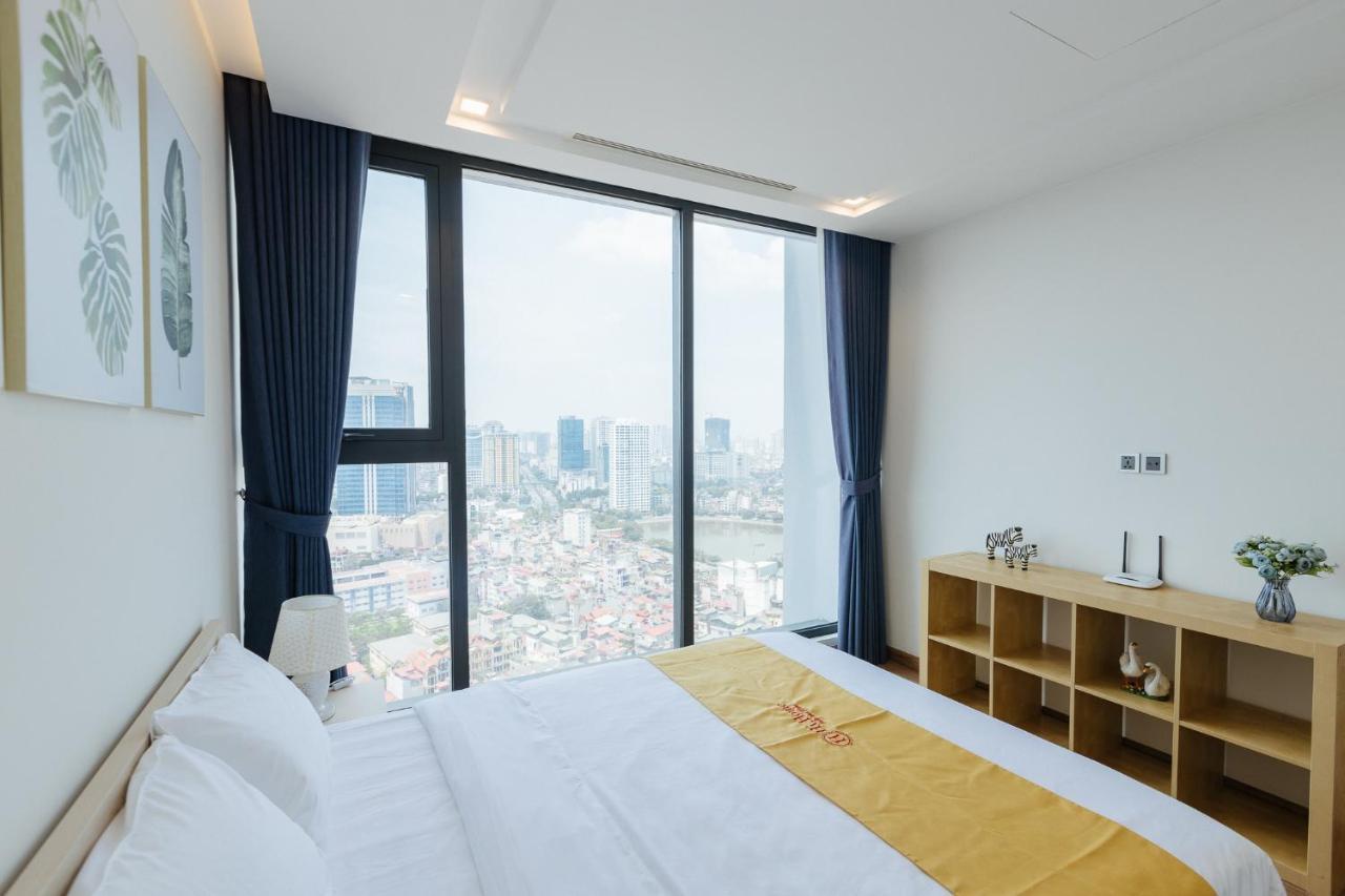 Aparthotel Royal Serviced Vinhomes Metropolis *