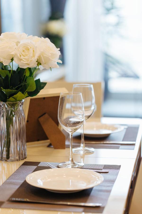Royal Serviced Vinhomes Metropolis Aparthotel *