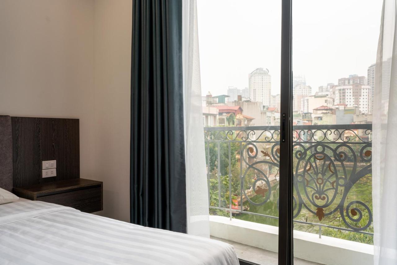 Granda View & Hanoi