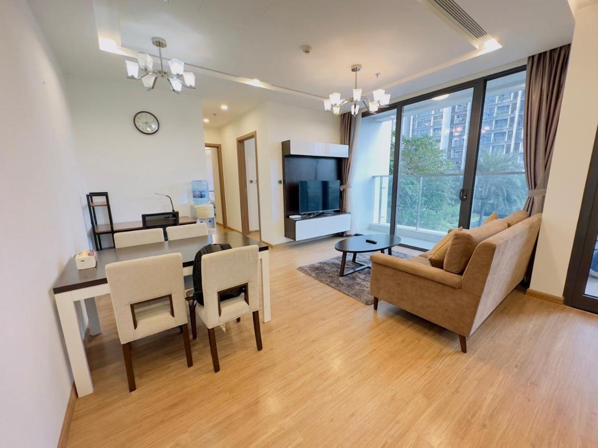Apartment Vinhomes Metropolis *