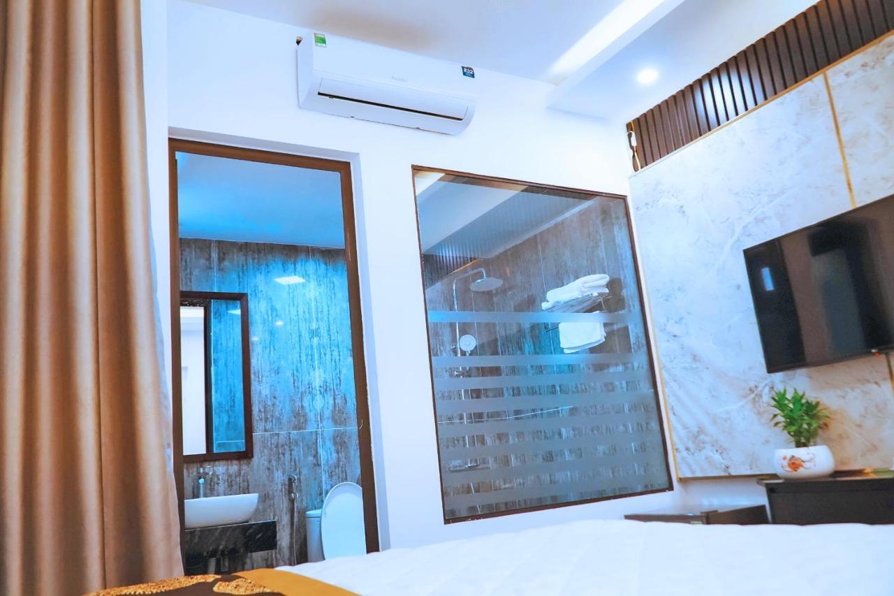 Grad Queen 2 - Ha Dong Hà Nội