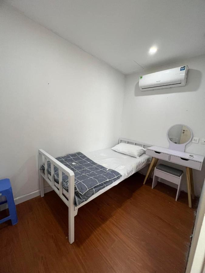Ky Tuc Xa Vincom Tran Duy Hung - Khu Nam Nu Rieng Biet Khách sạn nang