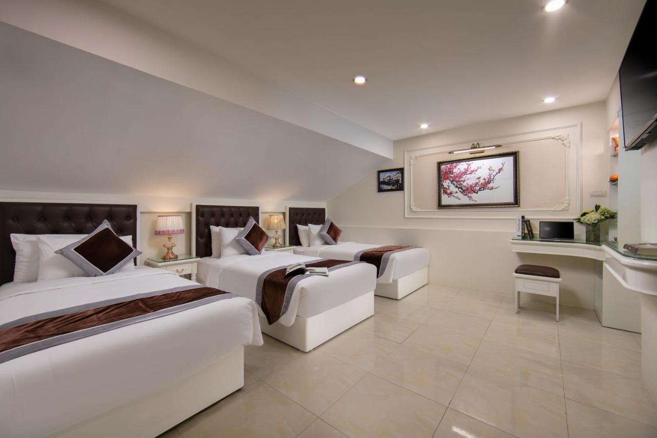 Trangtrang Premium & Sky Bar Hotel 4*