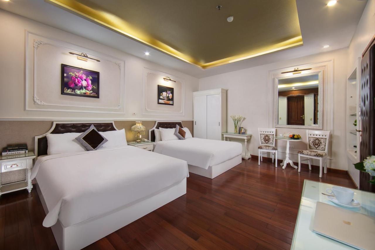 Trangtrang Premium & Sky Bar Hotel