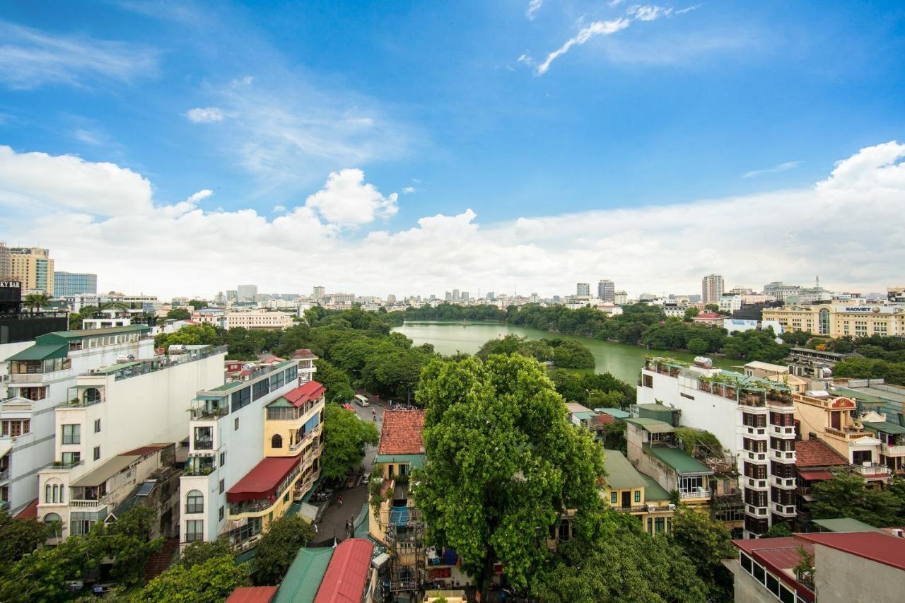 Hotel Trangtrang Premium & Sky Bar