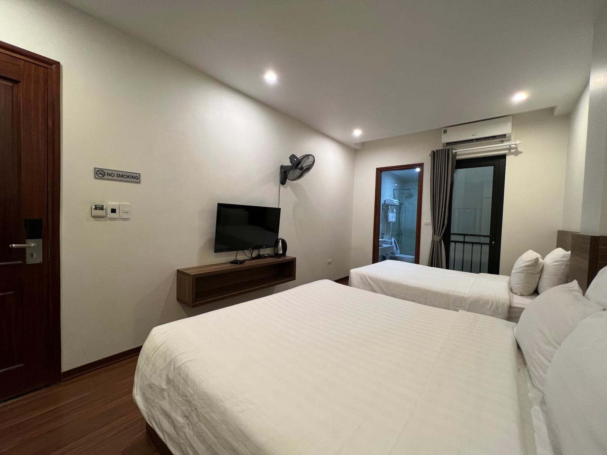 Hotel Paragon House And Hanoi