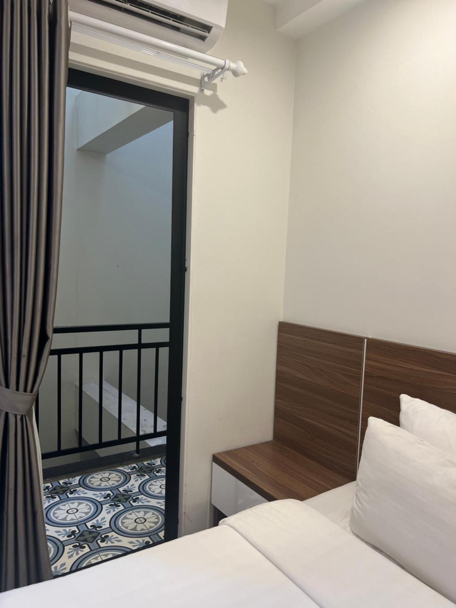 Paragon House And 3* Hanoi